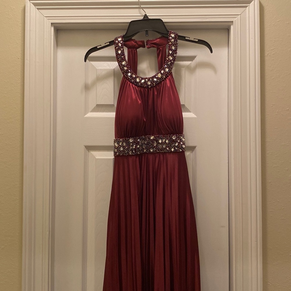 Red maxi dress sleeveless